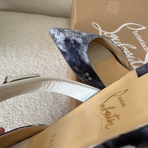 Christian Louboutin Choc Lock Jean Flats - Picture 9 of 10